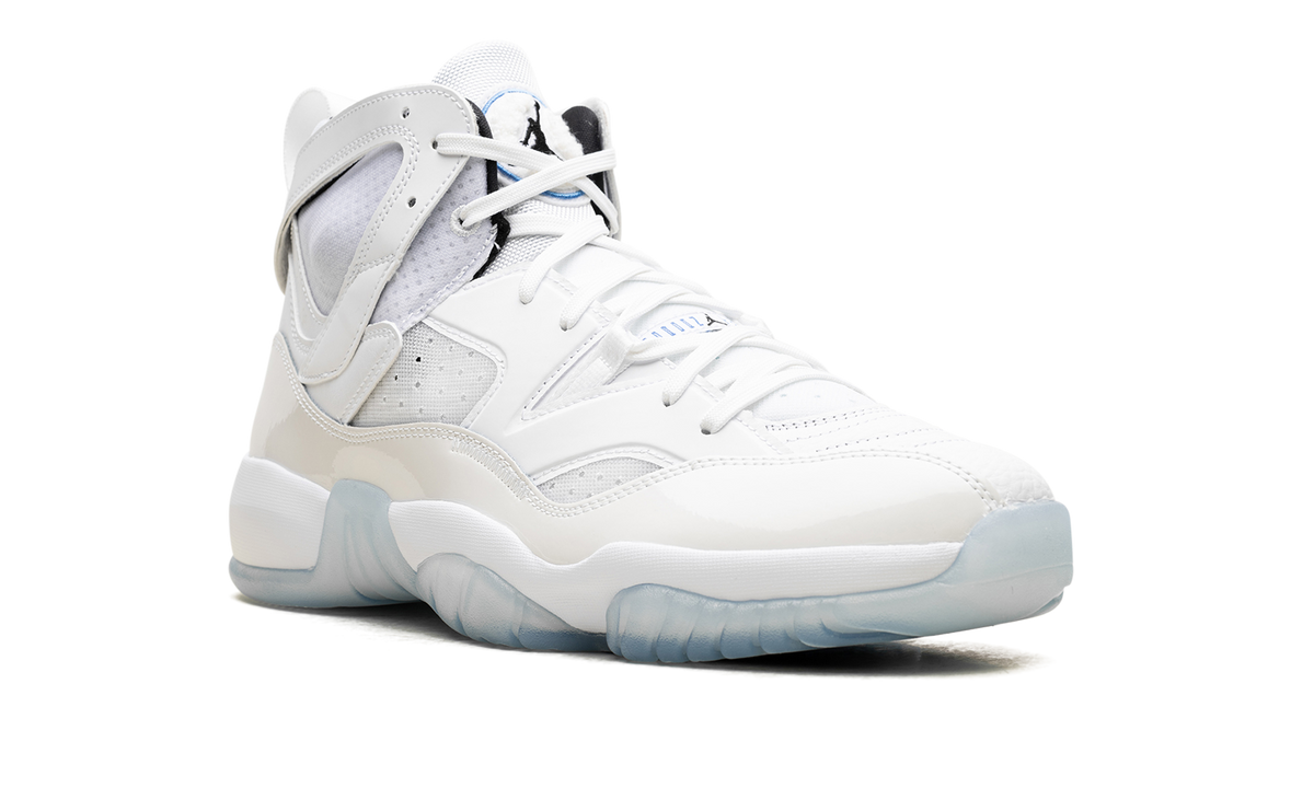 Jumpman Two Trey "Legend Blue" DO1925 104