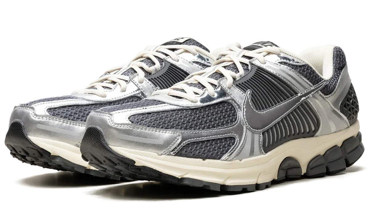 Zoom Vomero 5 Iron Grey Chrome